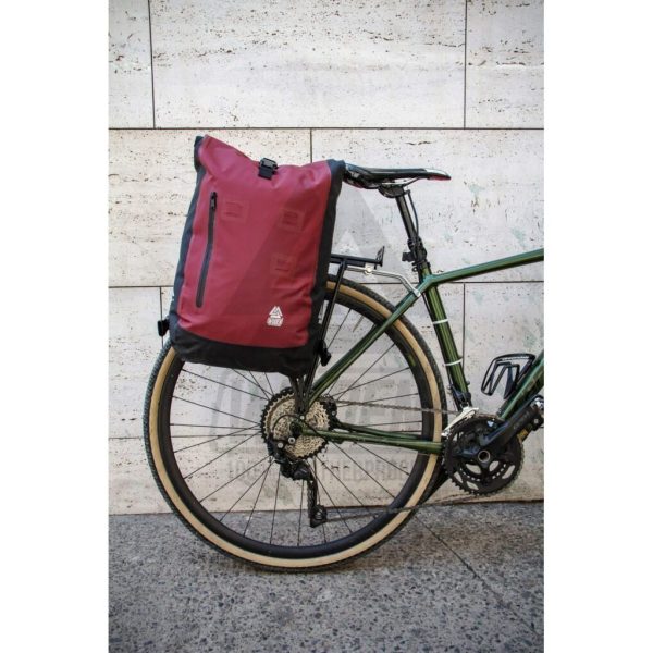 Woden Pack Full Back Roja + parrilla 27.5